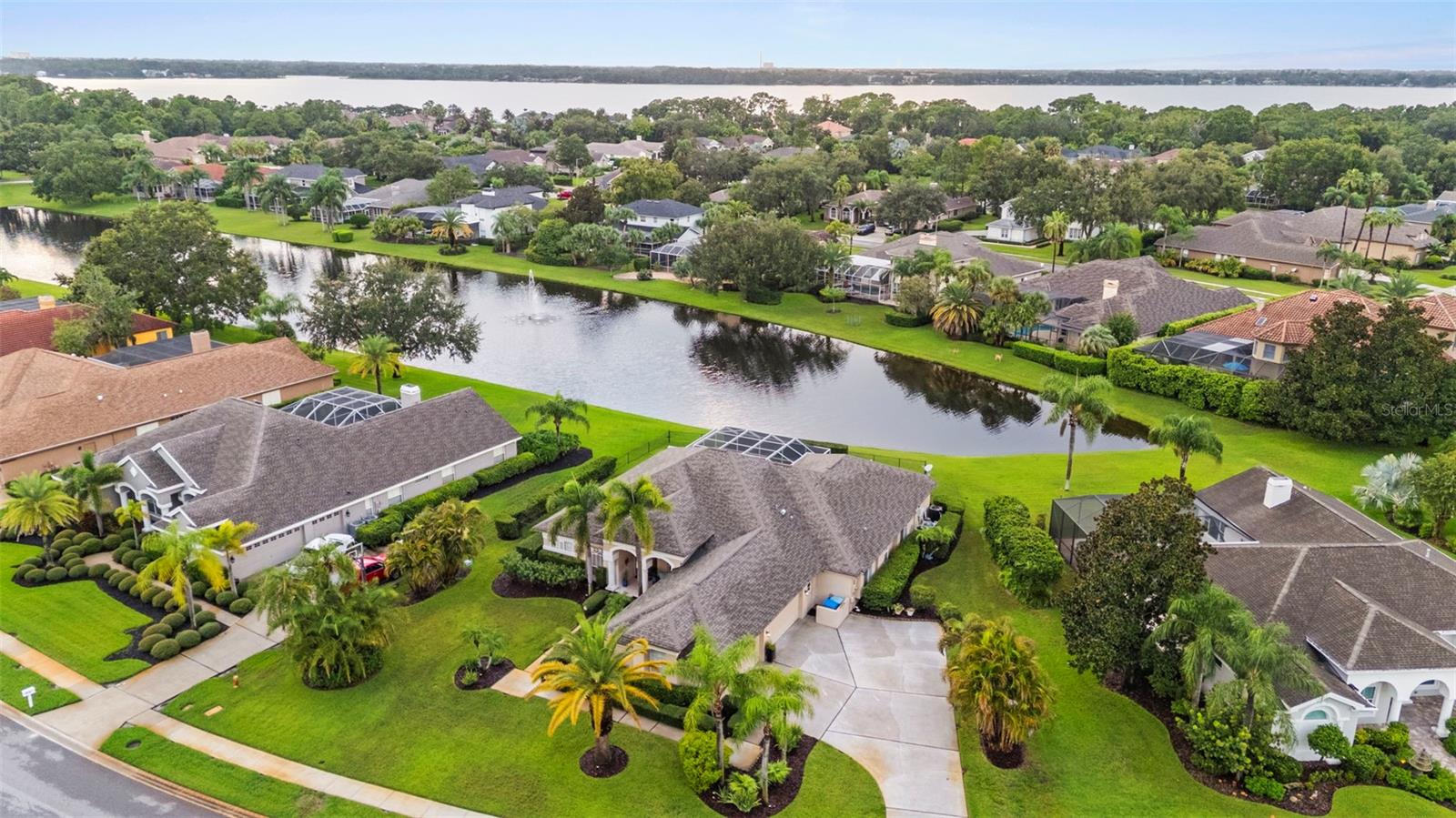 Listing photo id 57 for 3959 Mimosa Place