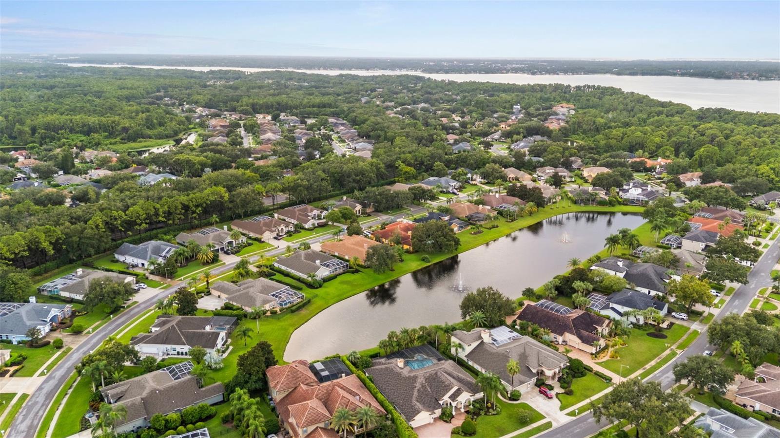 Listing photo id 65 for 3959 Mimosa Place