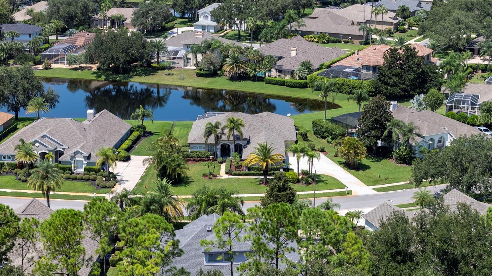 Listing photo id 80 for 3959 Mimosa Place