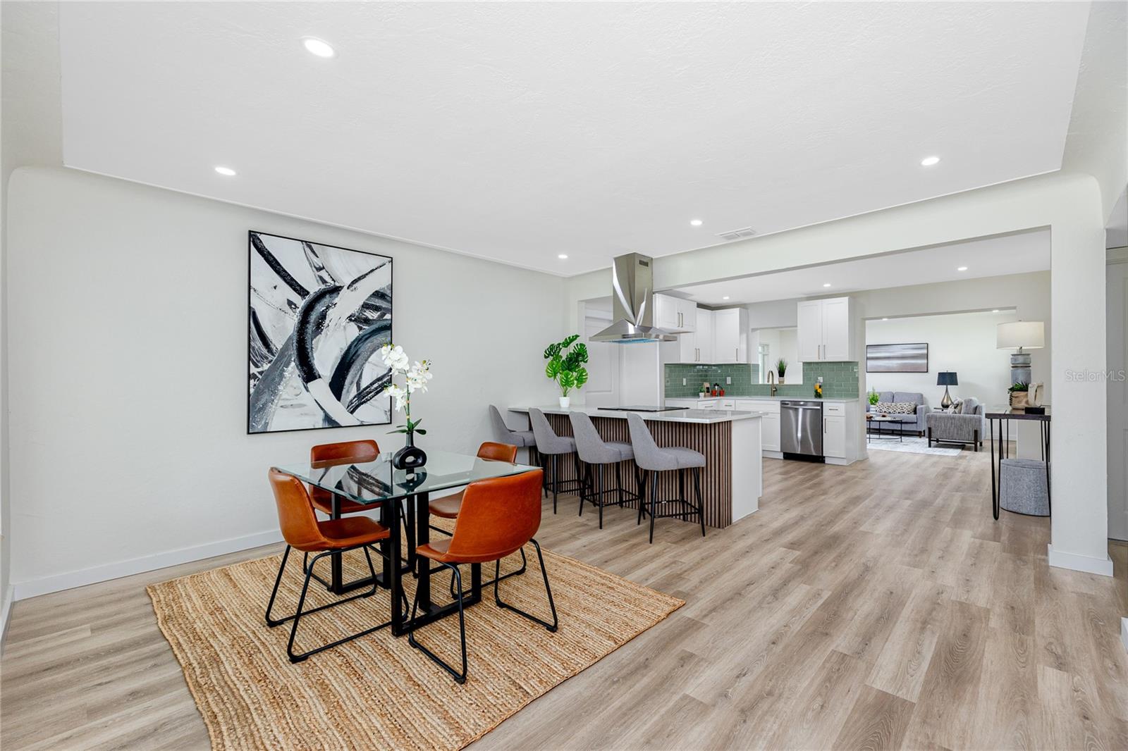 Image 2 of 39 For 933 64th Avenue S