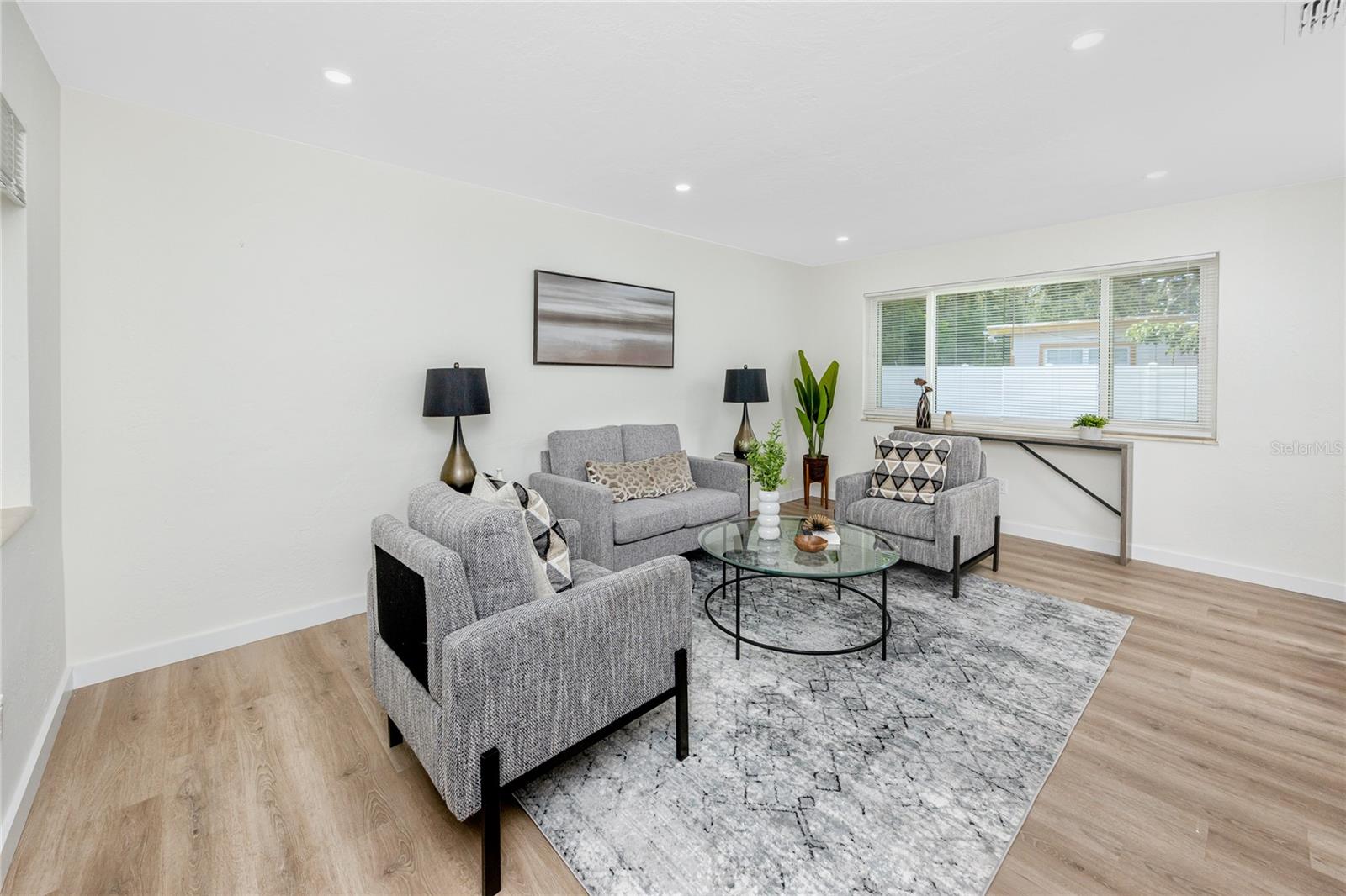 Image 21 of 39 For 933 64th Avenue S
