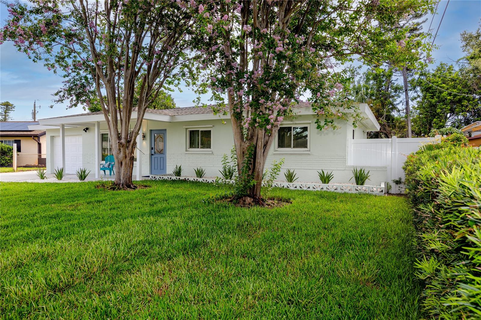 Image 9 of 39 For 933 64th Avenue S