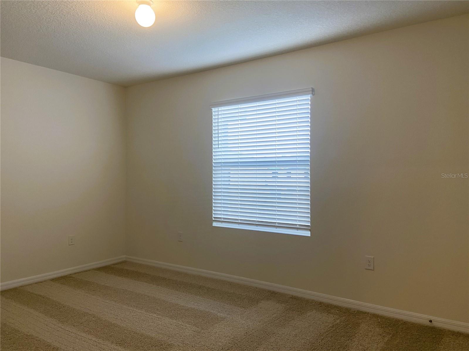 Image 20 of 22 For 2964 Suncoast Blend Drive