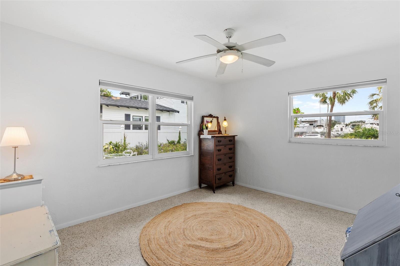 Image 38 of 52 For 222 17th Avenue S