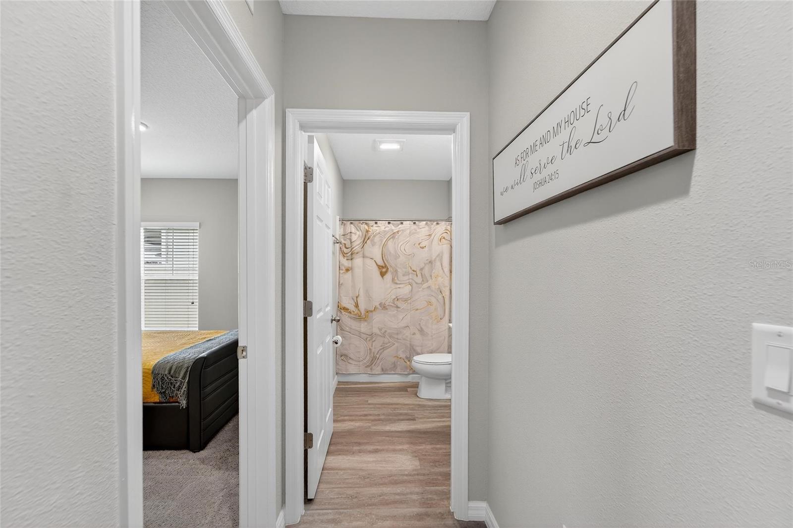 Image 20 of 70 For 12820 French Market Drive