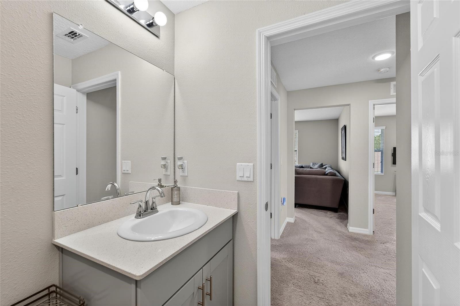 Image 36 of 70 For 12820 French Market Drive