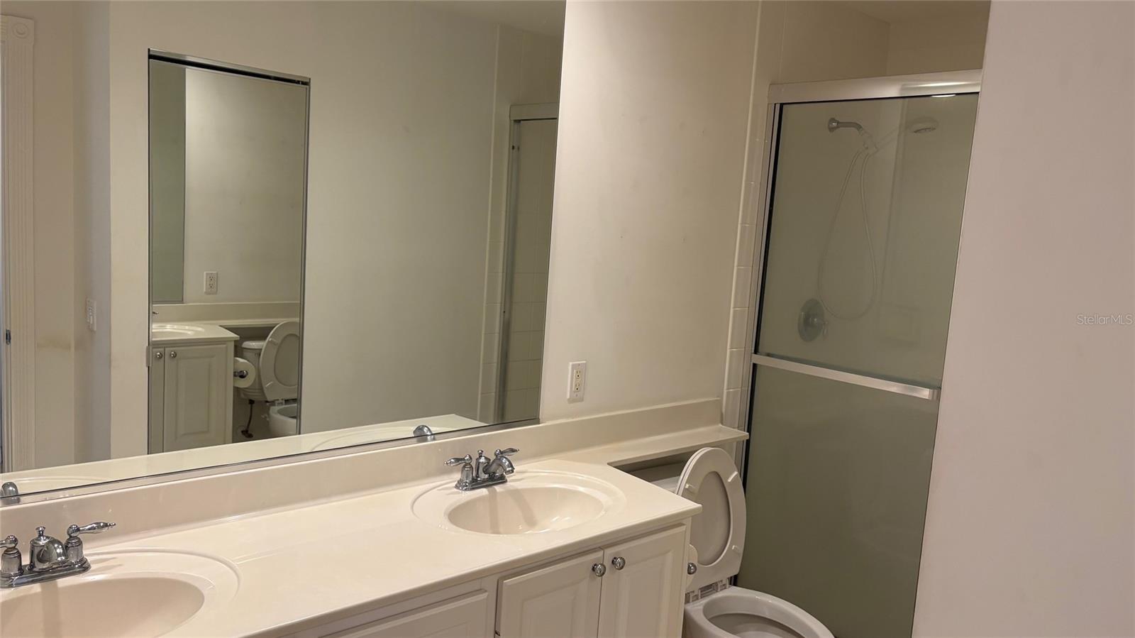 Image 13 of 28 For 11887 Delfina Ln