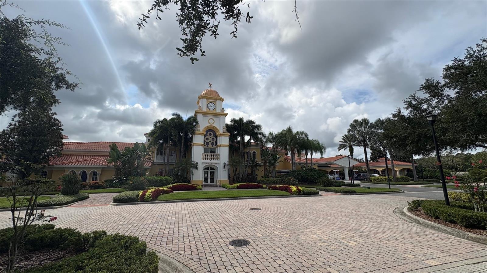 Image 25 of 28 For 11887 Delfina Ln