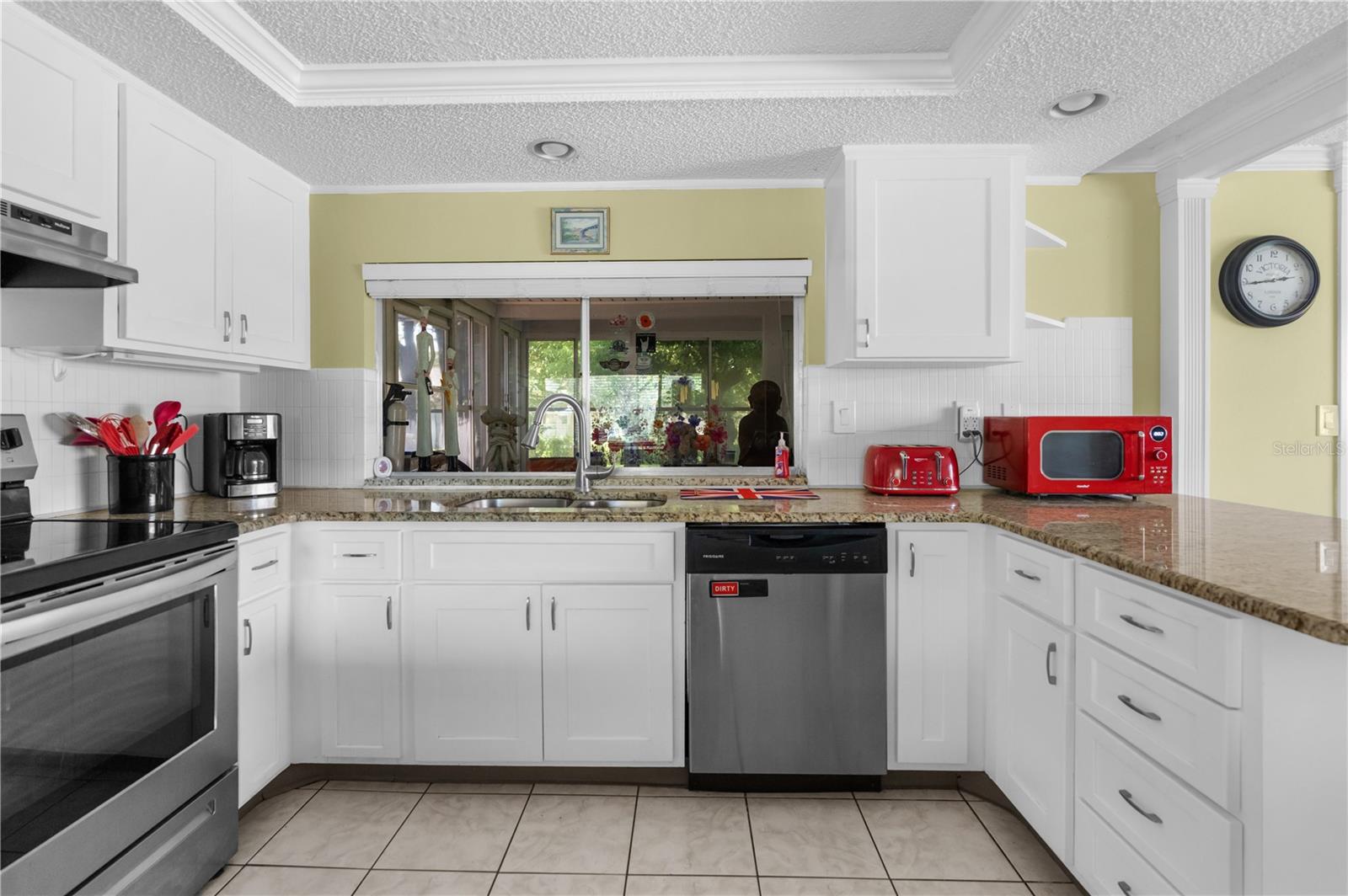 Image 4 of 25 For 12203 Buttonwood Row