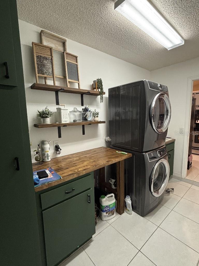 Image 11 of 14 For 3326 49th Street