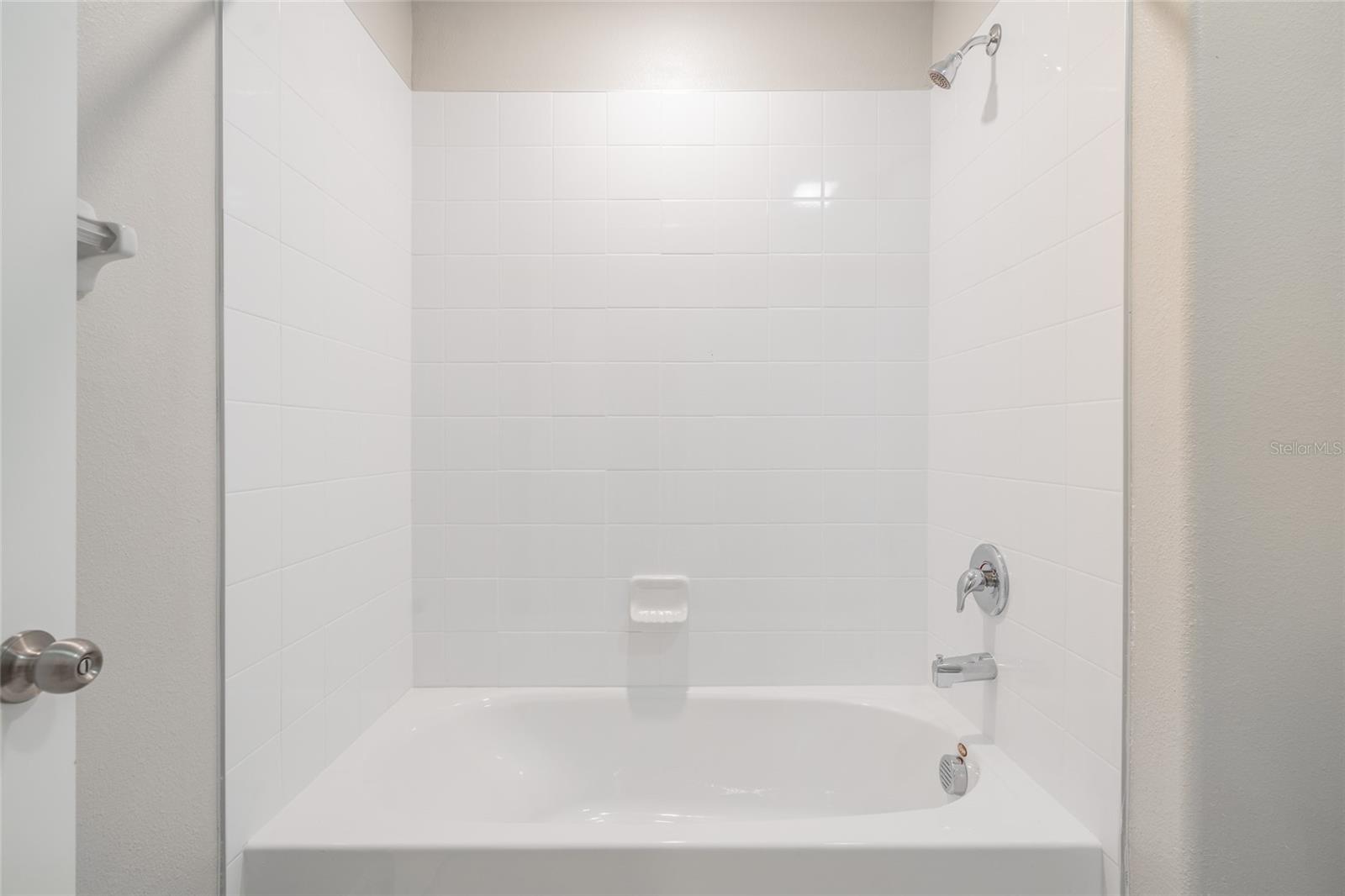 Image 18 of 71 For 31807 Barrel Wave Way