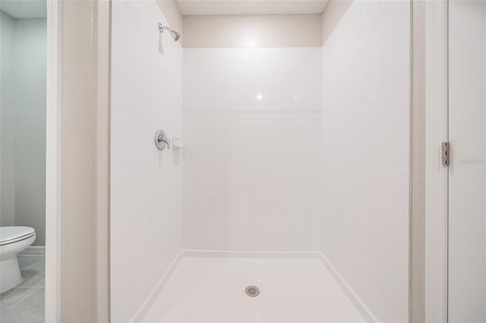 Image 32 of 71 For 31807 Barrel Wave Way