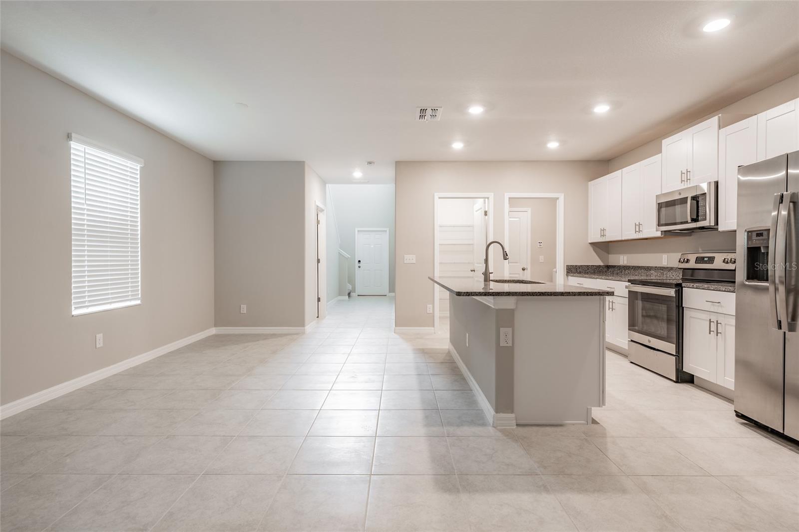 Image 38 of 71 For 31807 Barrel Wave Way