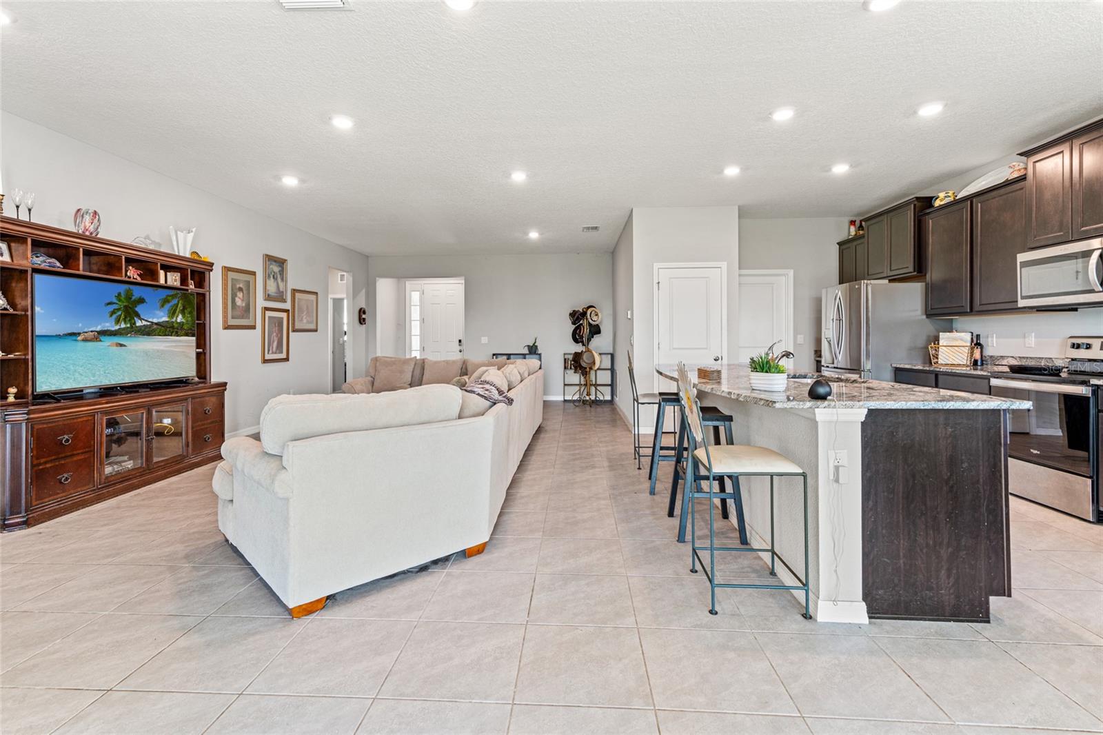 Image 6 of 36 For 7632 Odessa Court