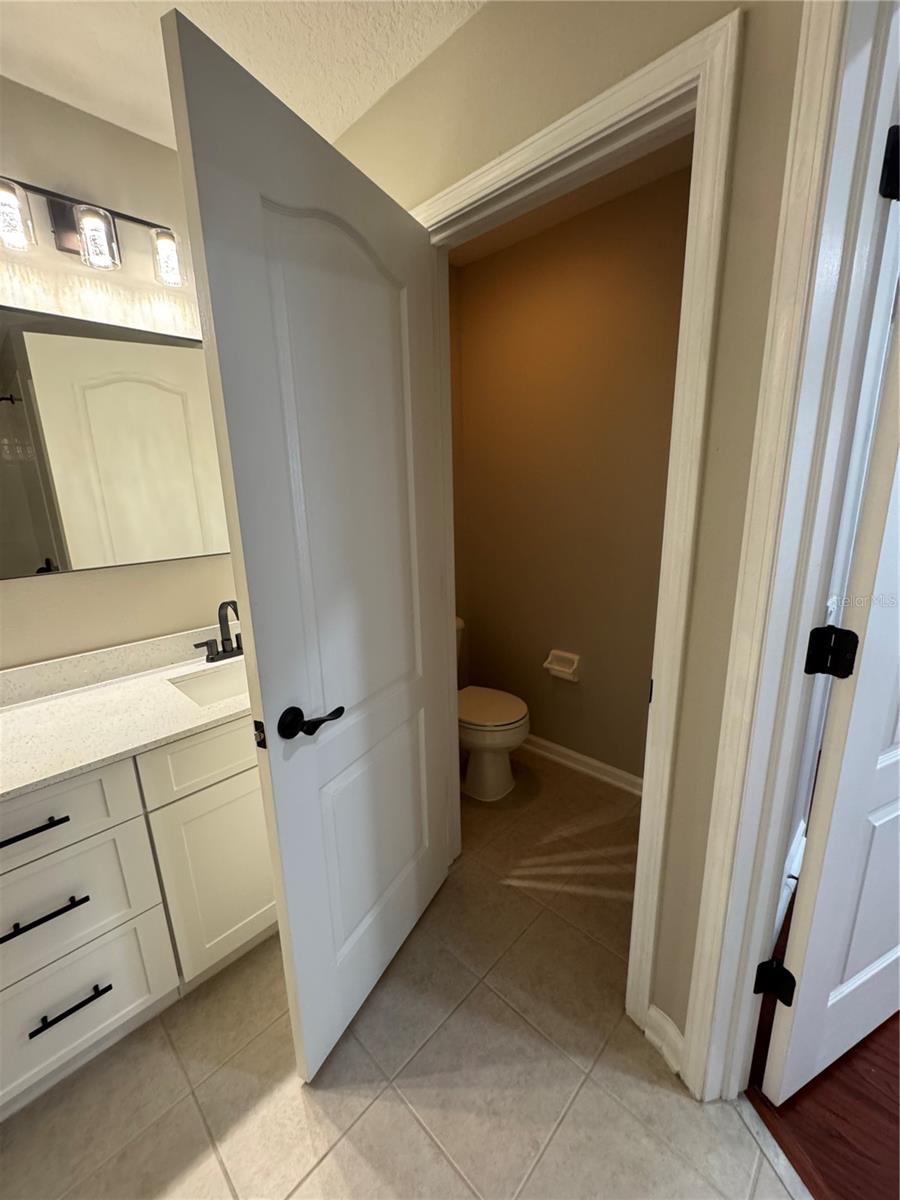 Image 20 of 36 For 4814 Pond Ridge Drive