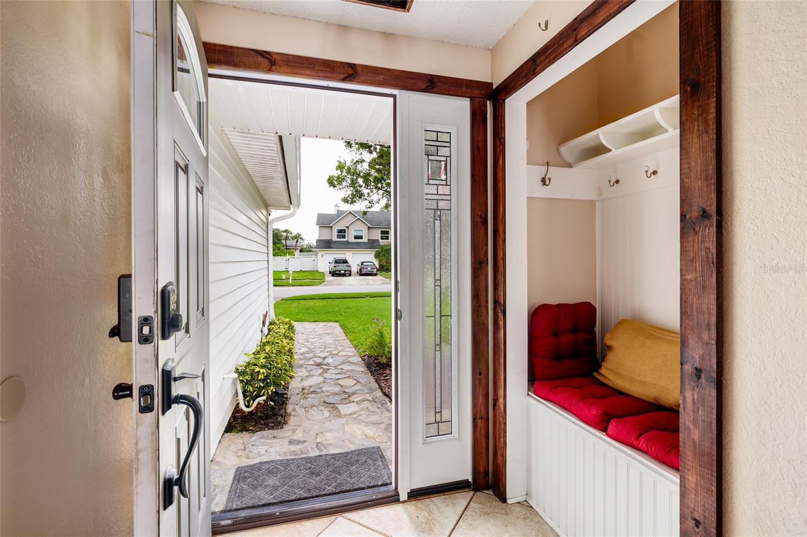 Image 8 of 56 For 10276 60th Circle N
