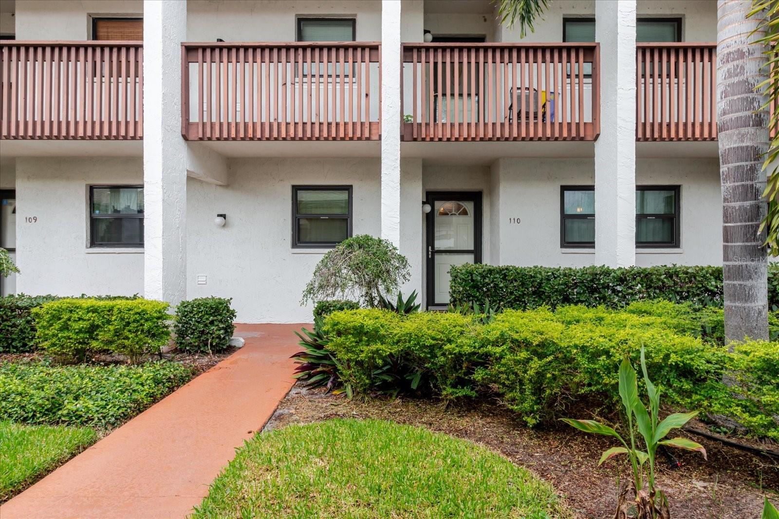 Image 12 of 76 For 7614 Radcliffe Circle 110b