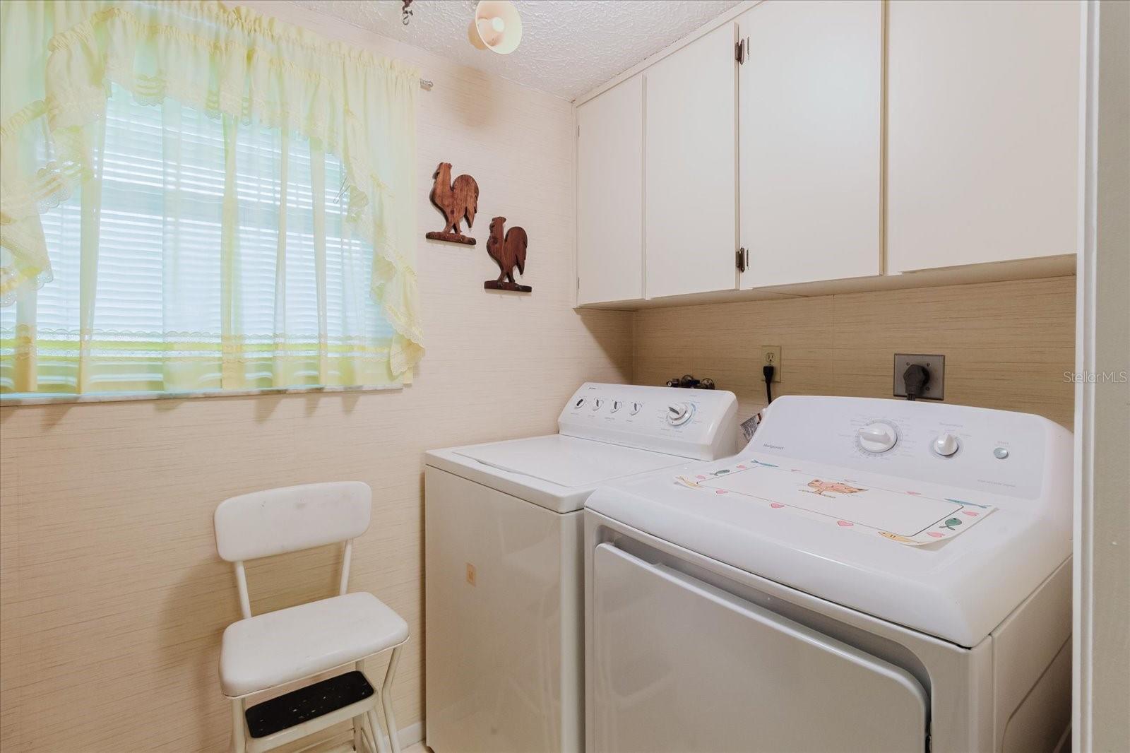 Image 28 of 76 For 7614 Radcliffe Circle 110b
