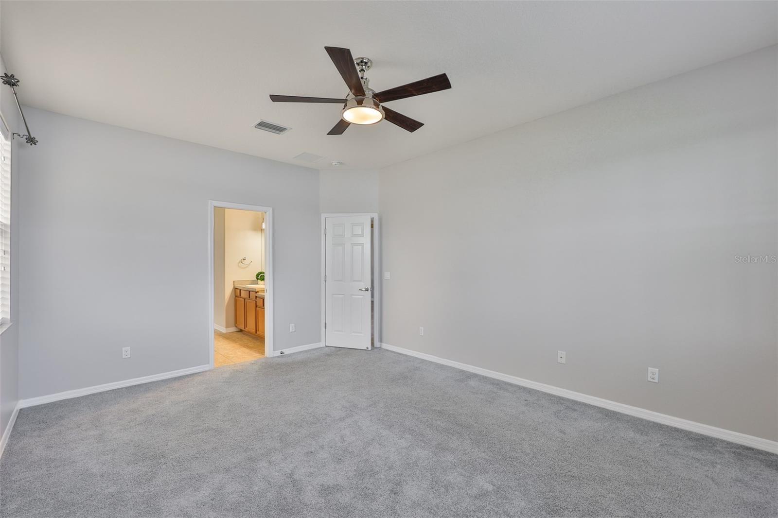 Image 18 of 45 For 813 Seminole Sky Drive