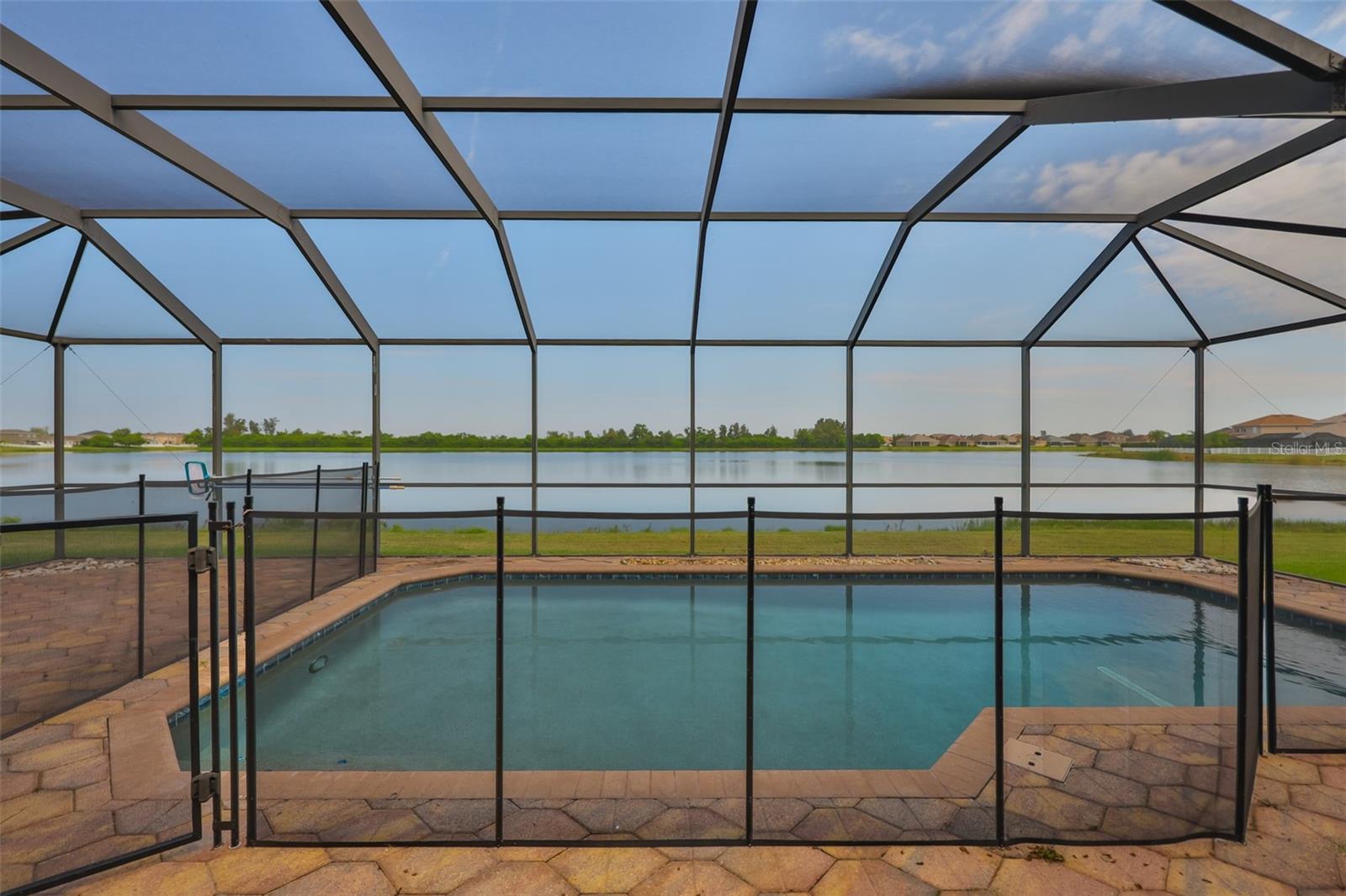 Image 34 of 45 For 813 Seminole Sky Drive