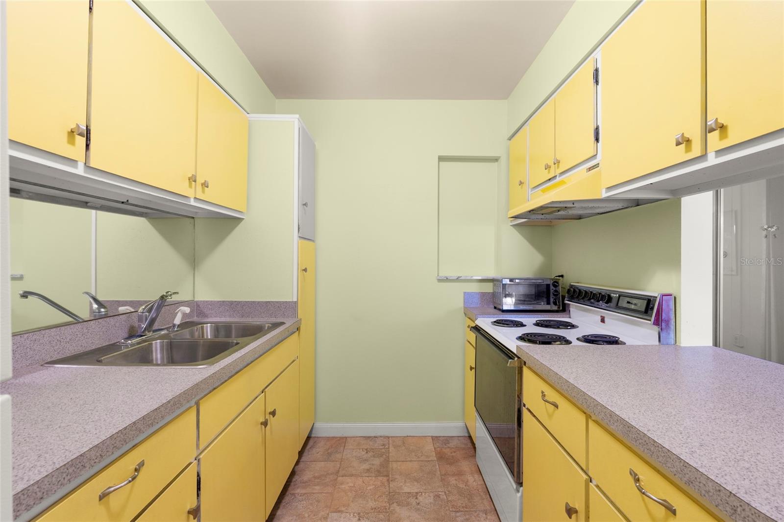 Image 11 of 27 For 8346 10th Way N