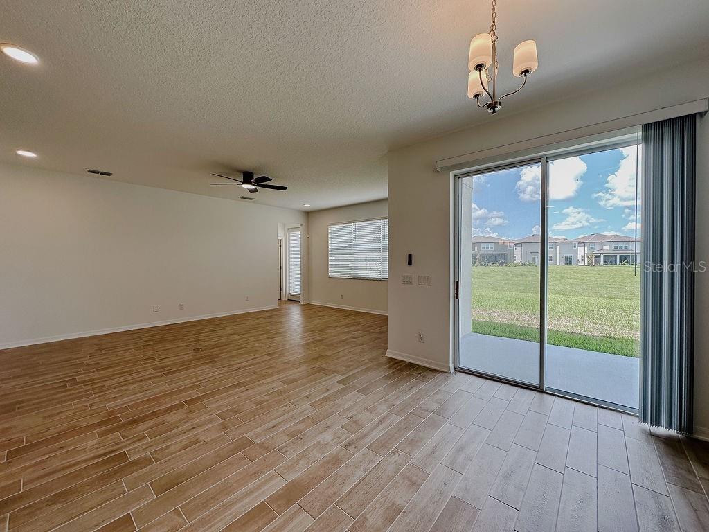 Image 12 of 25 For 38120 Shale Stone Court