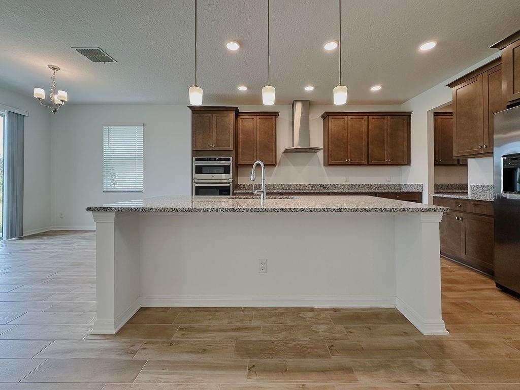 Image 5 of 25 For 38120 Shale Stone Court