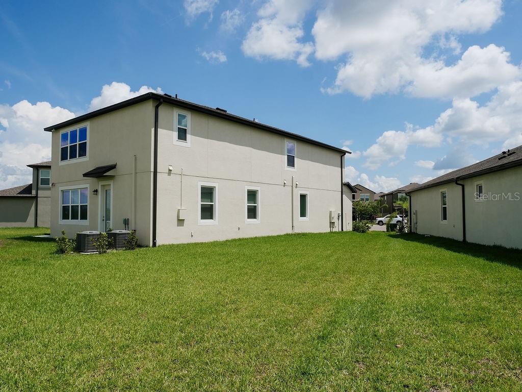Image 9 of 25 For 38120 Shale Stone Court