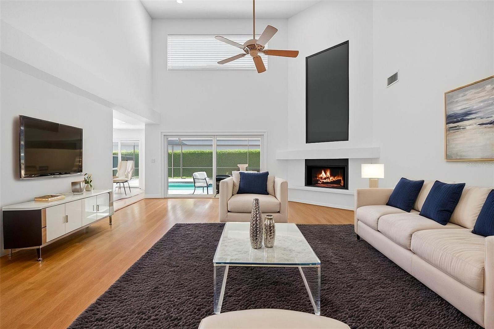 Image 20 of 53 For 4404 Azeele Street