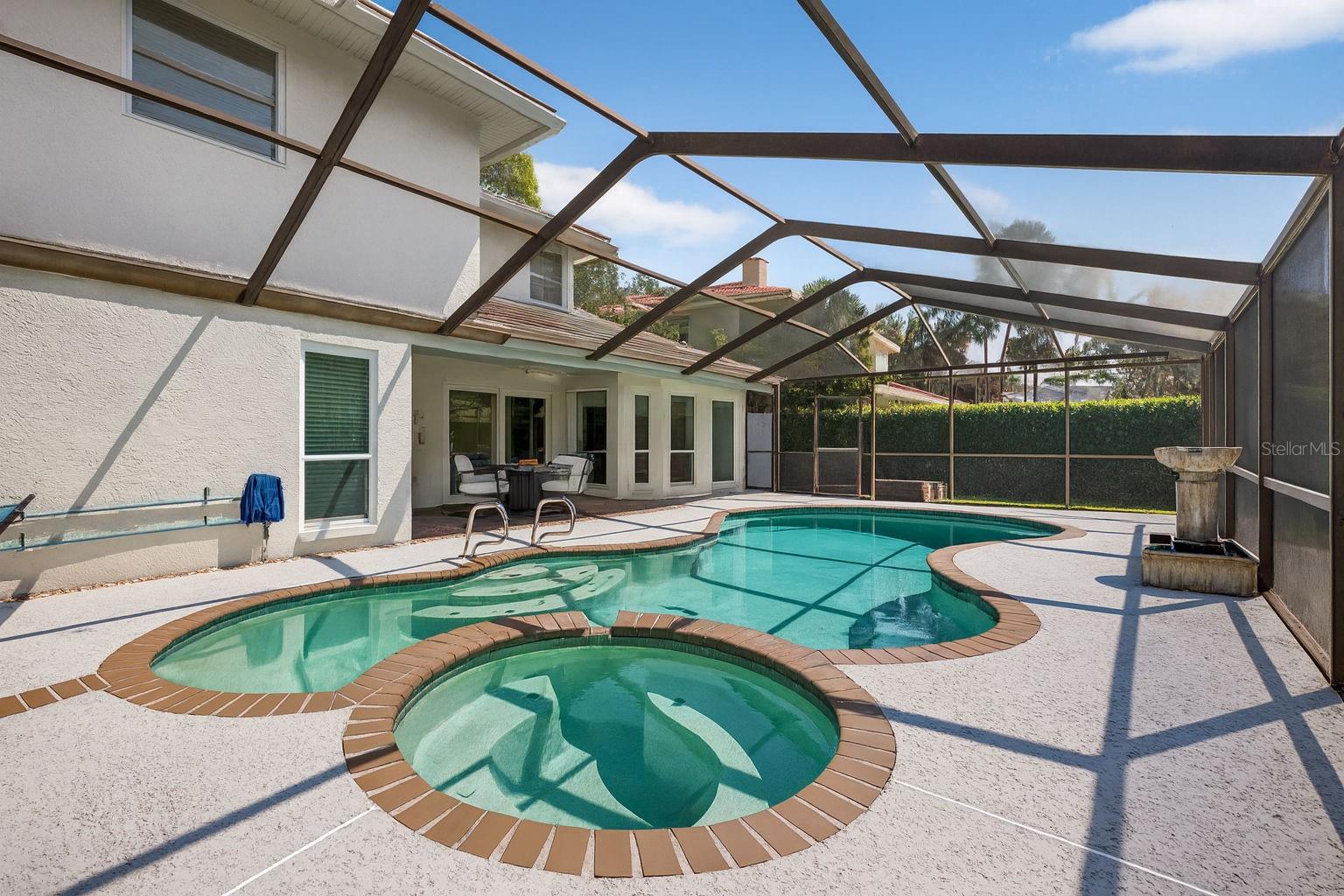 Image 41 of 53 For 4404 Azeele Street