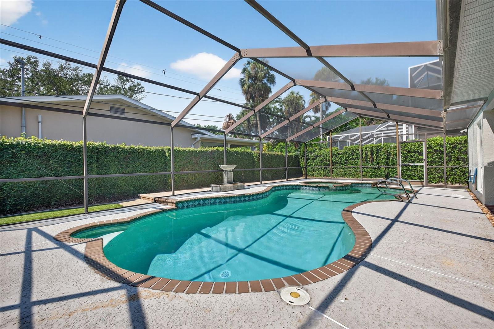 Image 43 of 53 For 4404 Azeele Street