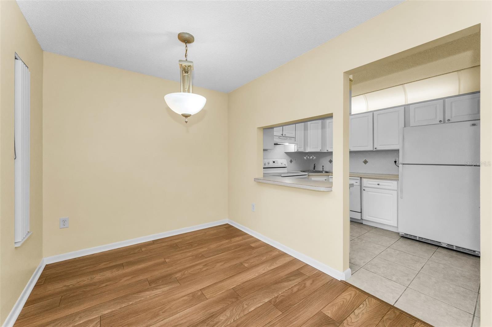 Image 14 of 62 For 2687 Pine Ridge Way S F2