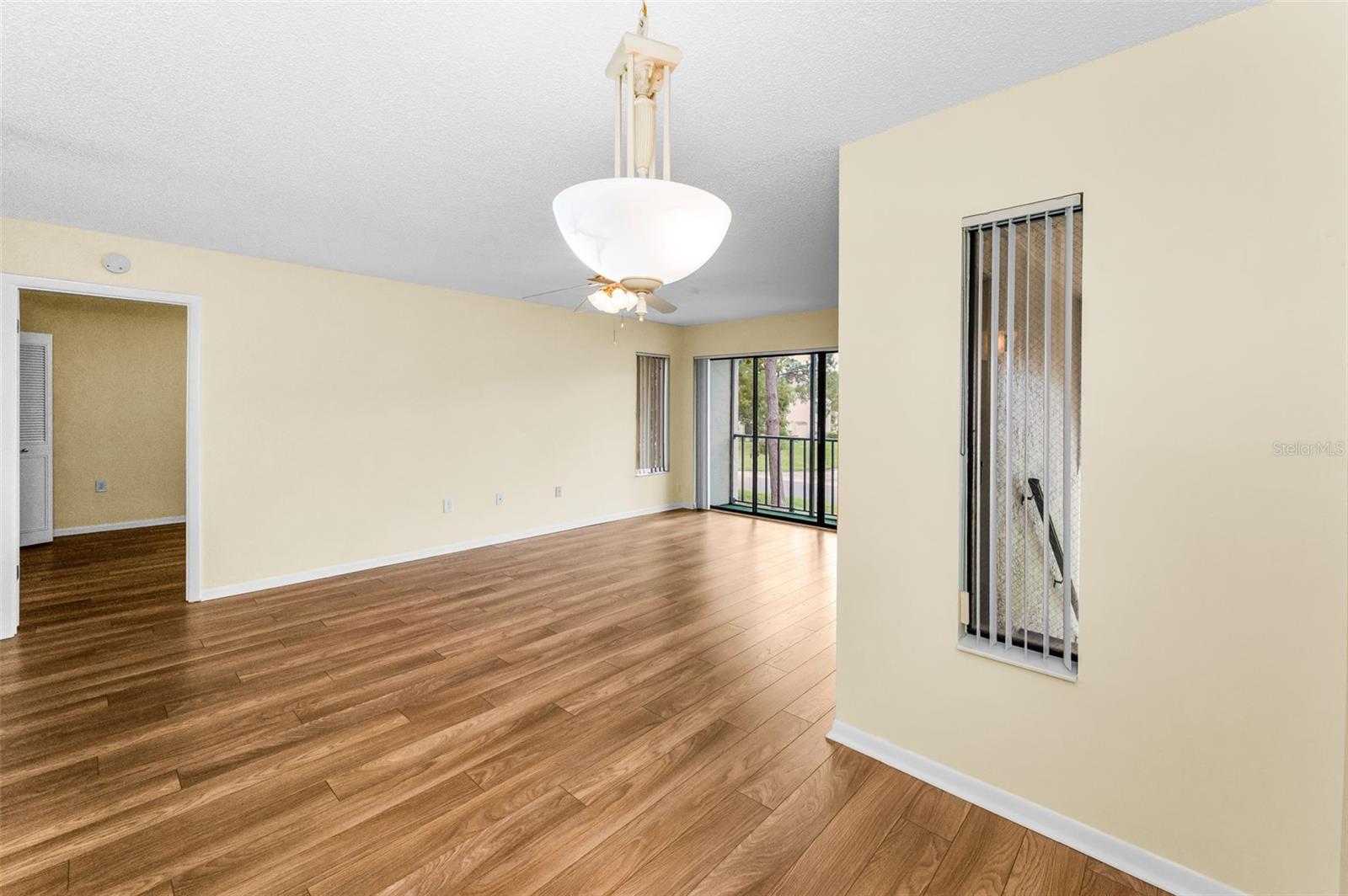 Image 15 of 62 For 2687 Pine Ridge Way S F2