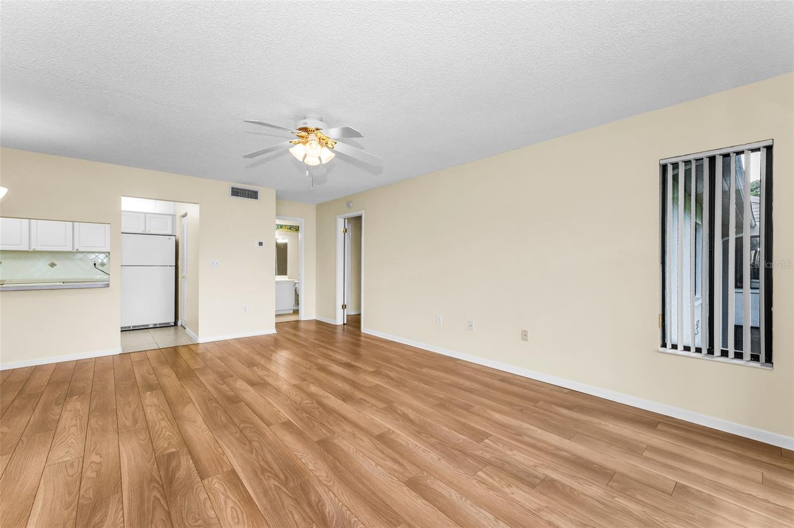 Image 18 of 62 For 2687 Pine Ridge Way S F2