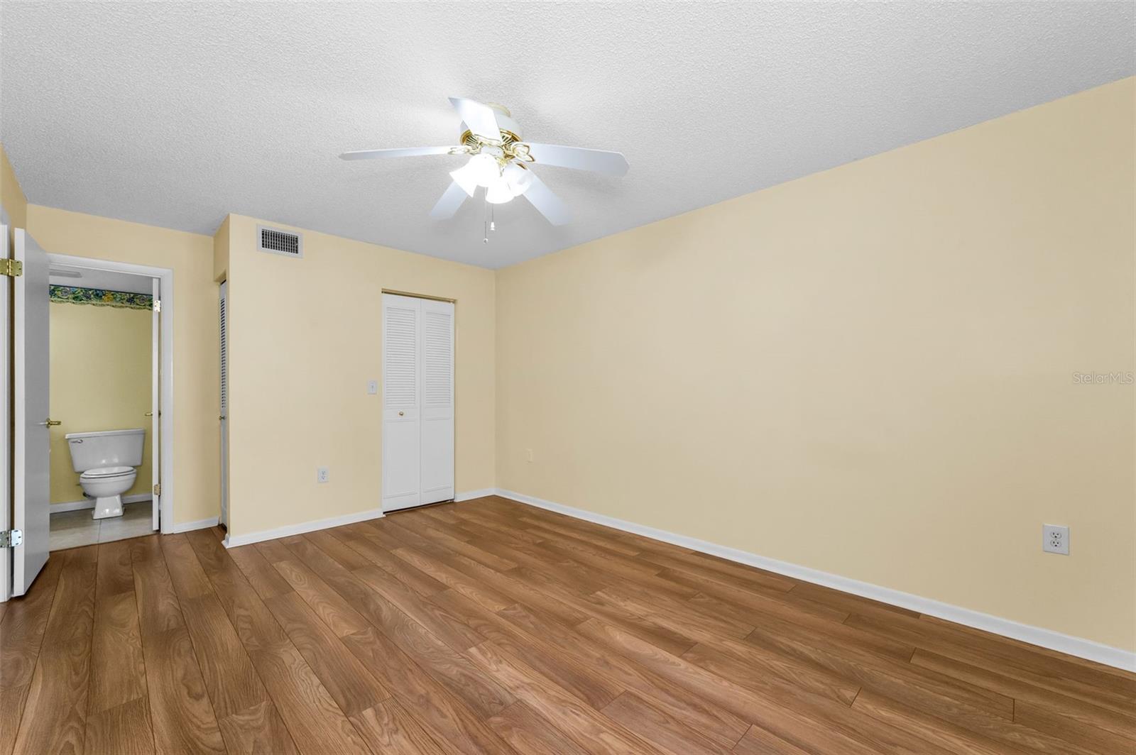 Image 22 of 62 For 2687 Pine Ridge Way S F2
