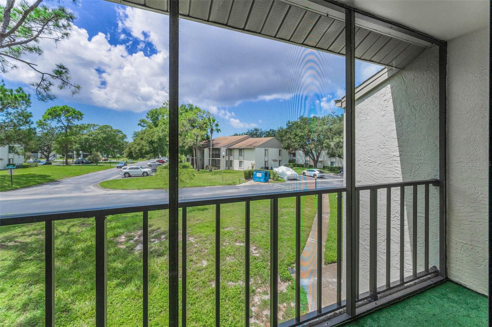 Image 23 of 62 For 2687 Pine Ridge Way S F2