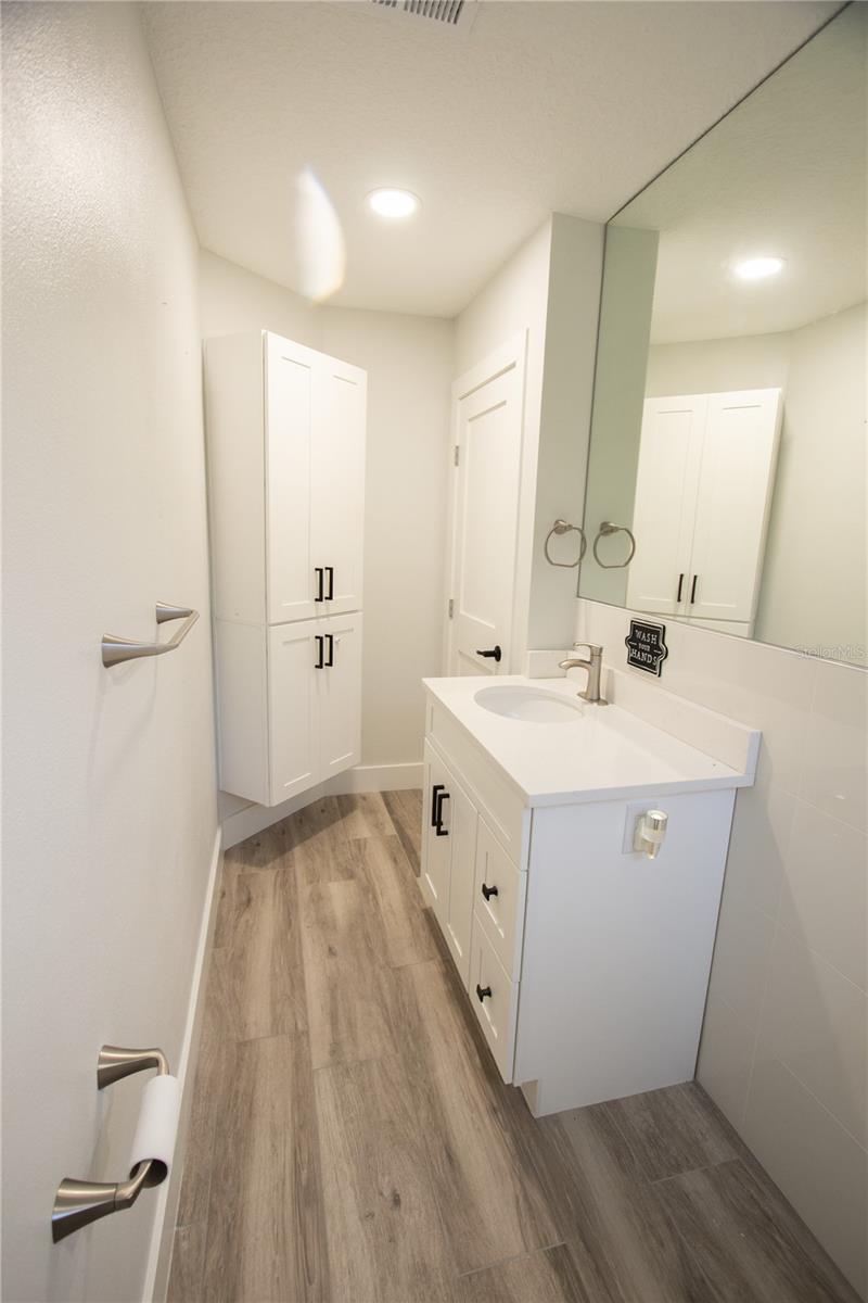 Listing photo id 15 for 111 143rd Avenue