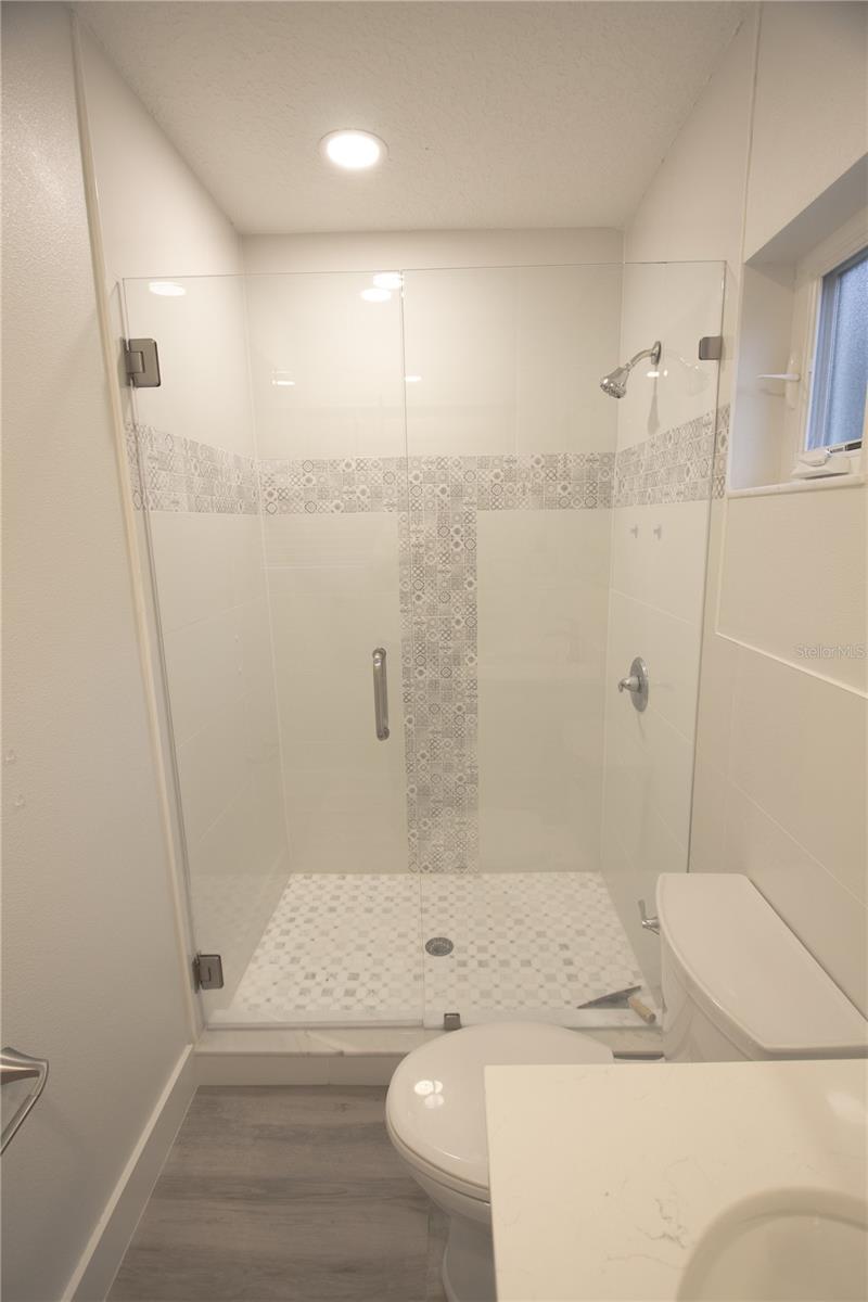 Listing photo id 25 for 111 143rd Avenue