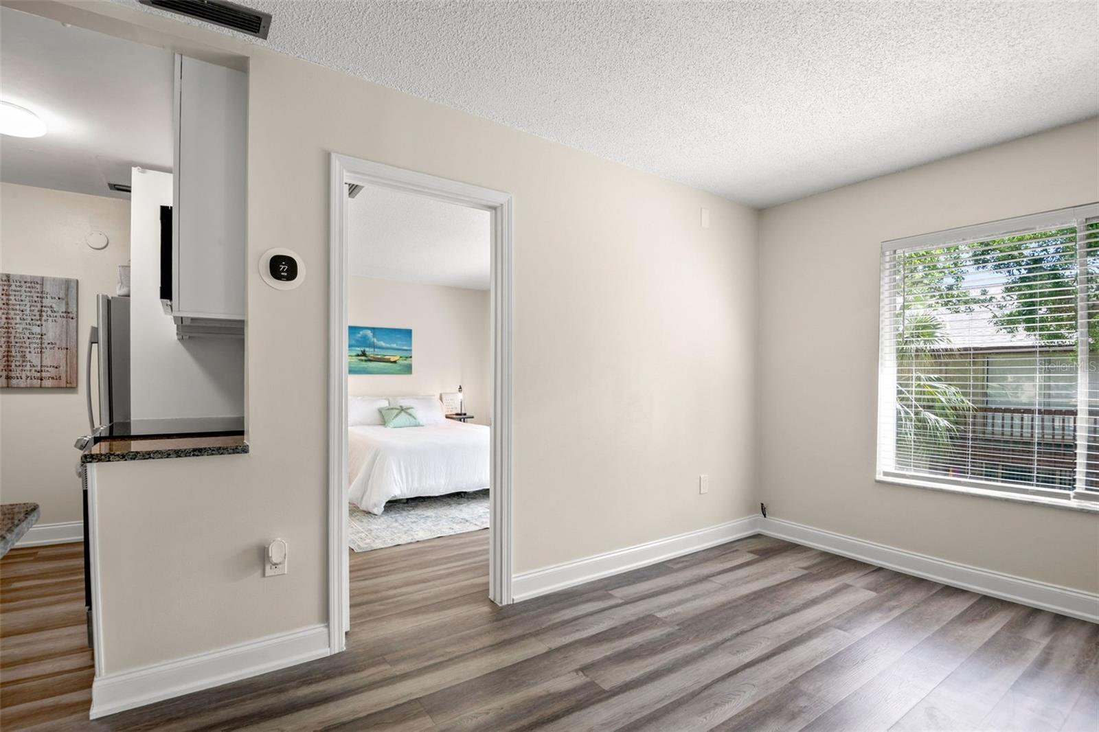 Image 11 of 25 For 4215 Bay Drive 1506f