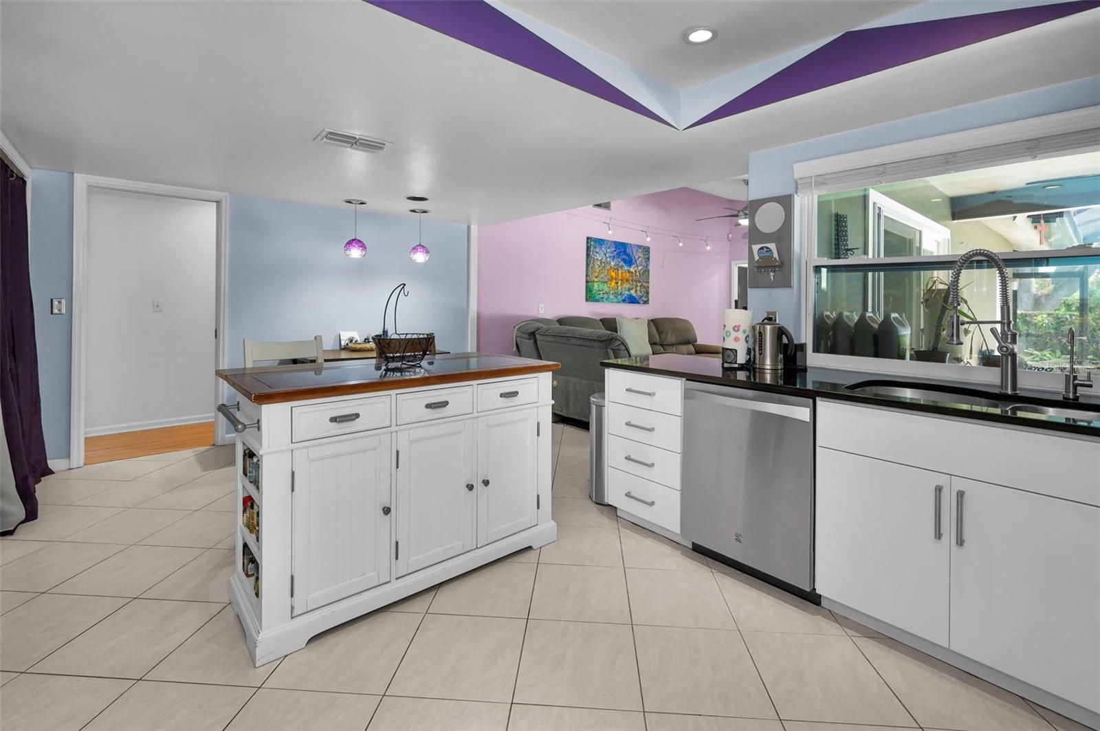 Image 23 of 82 For 14009 Middleton Way