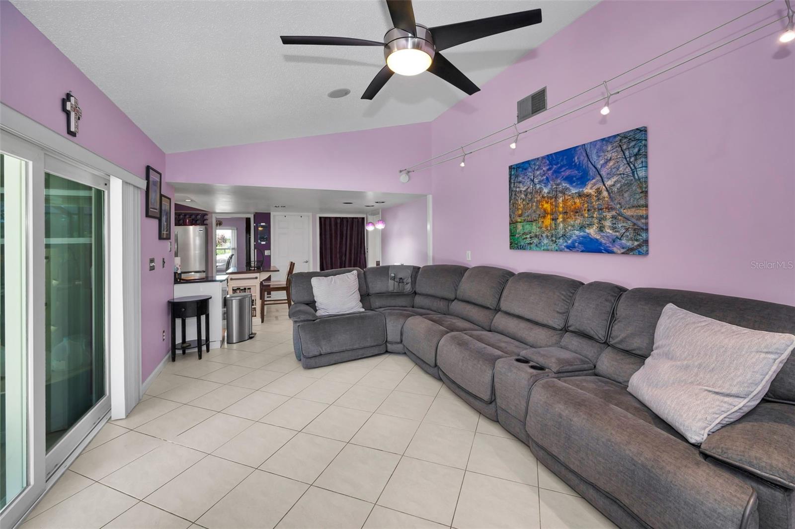 Image 29 of 82 For 14009 Middleton Way