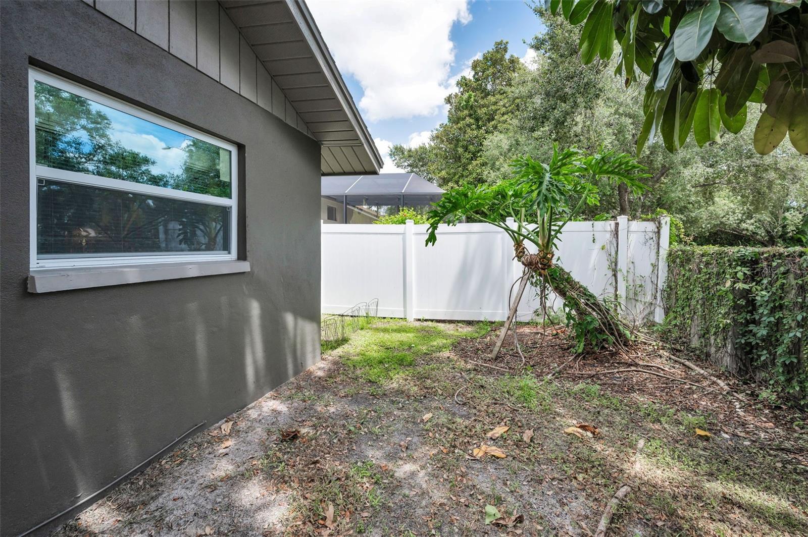 Image 60 of 82 For 14009 Middleton Way