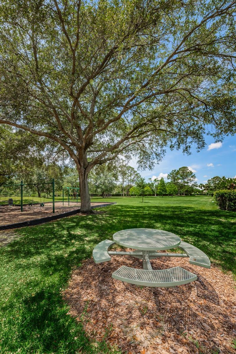 Image 73 of 82 For 14009 Middleton Way