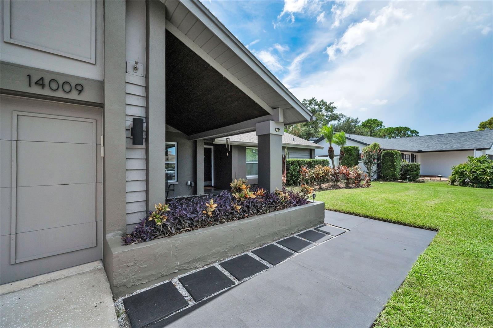 Image 8 of 82 For 14009 Middleton Way