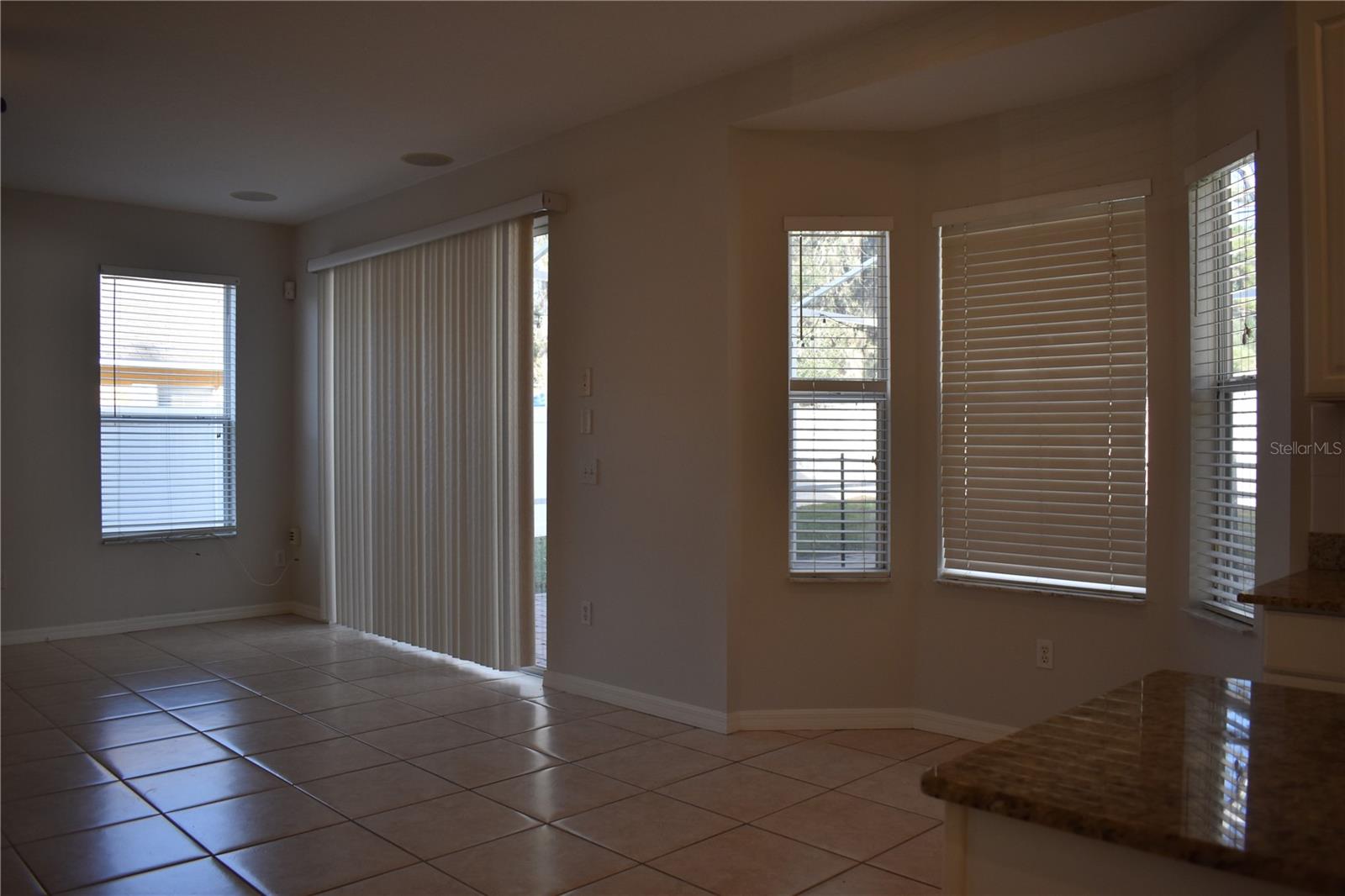 Image 10 of 20 For 15509 Montilla Loop