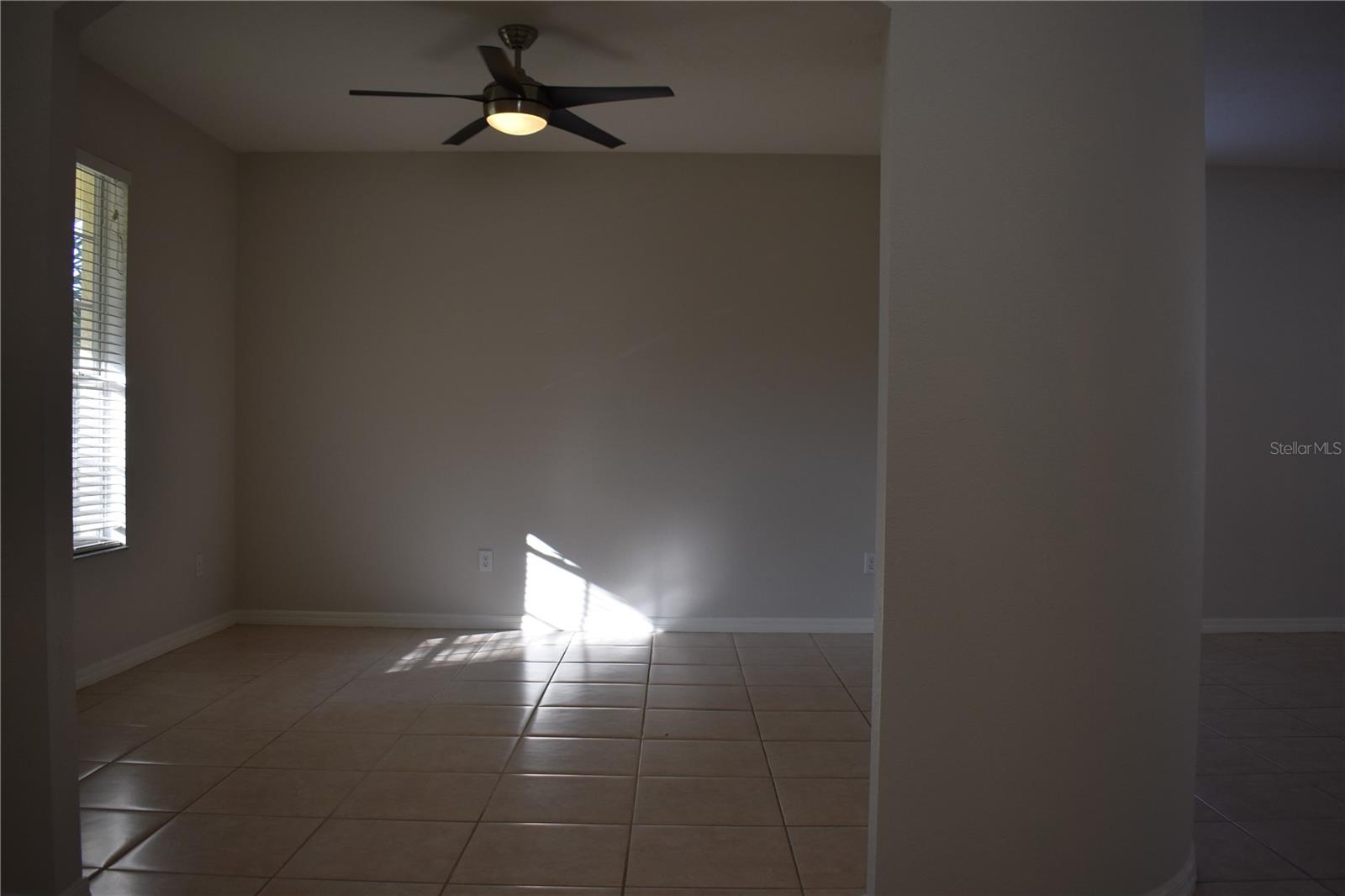 Image 5 of 20 For 15509 Montilla Loop