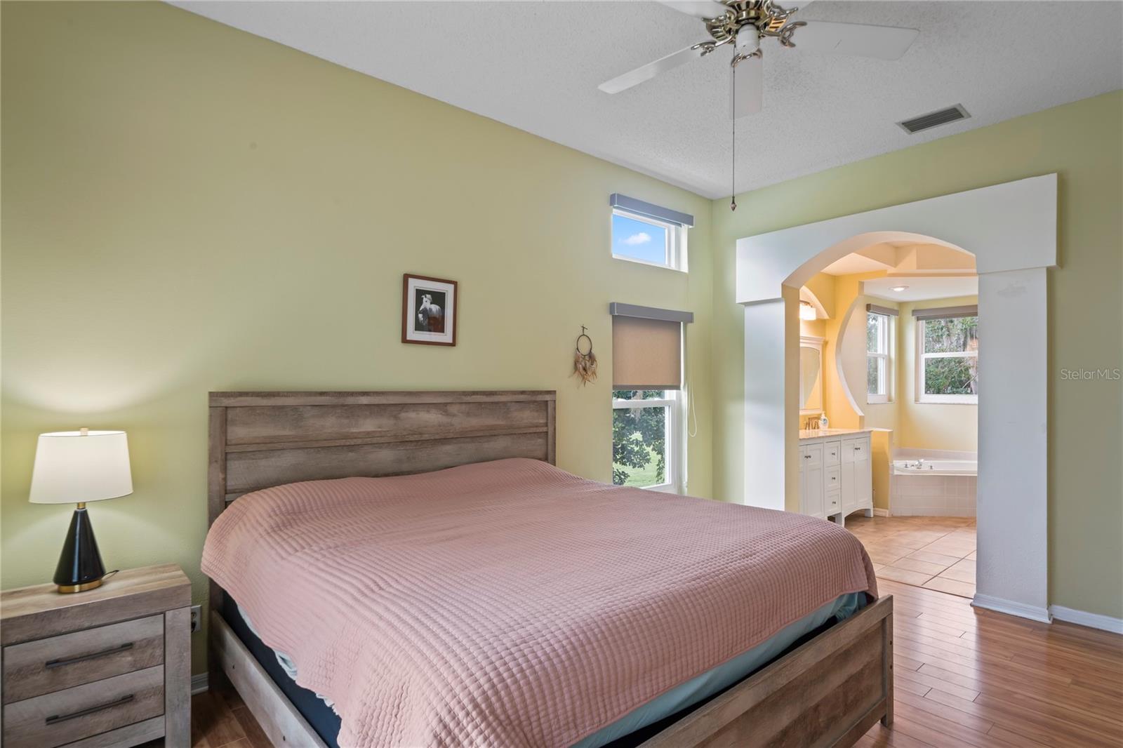 Image 16 of 45 For 455 Cressida Circle