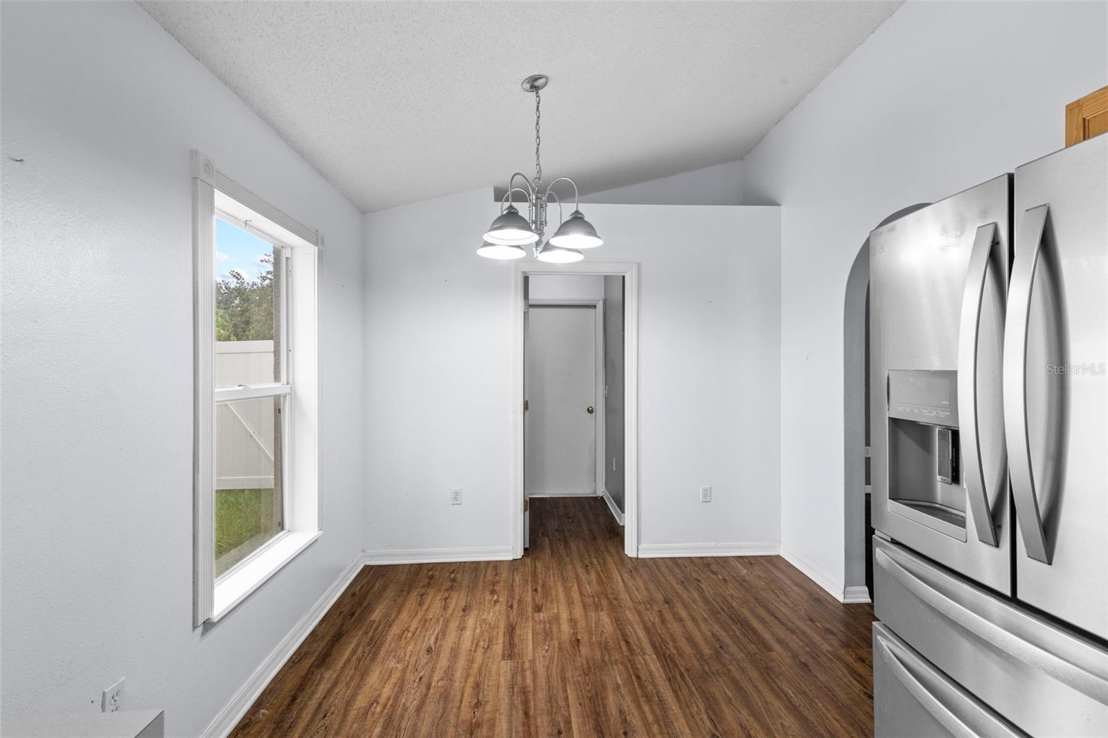 Image 21 of 61 For 13402 Copper Head Drive