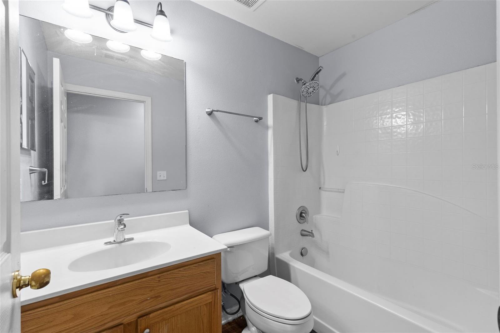 Image 42 of 61 For 13402 Copper Head Drive