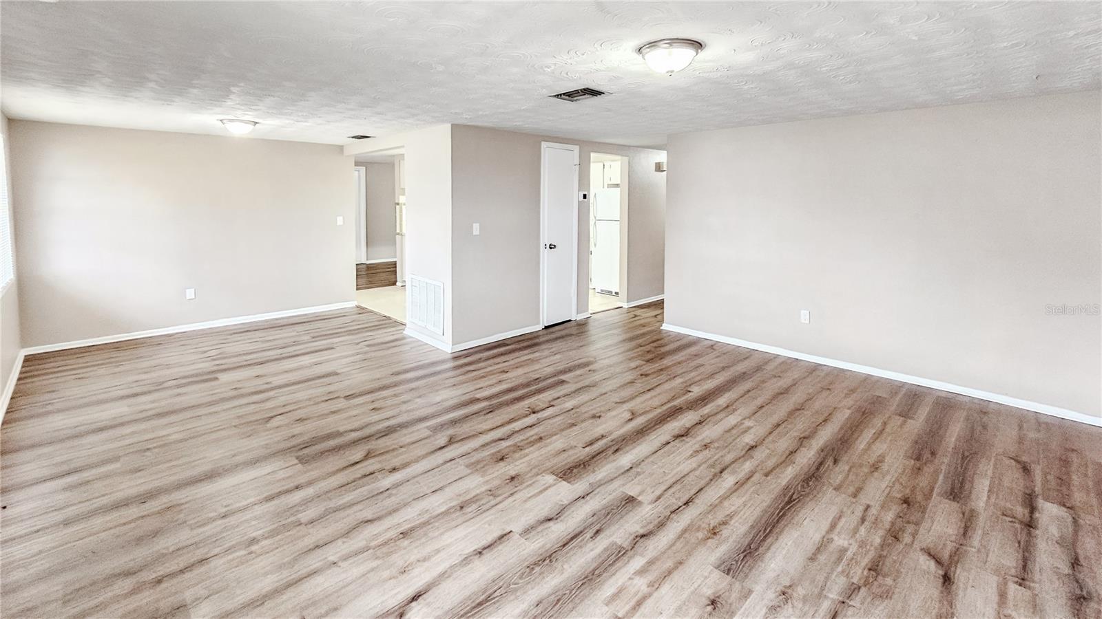 Image 2 of 12 For 3536 Umber Road